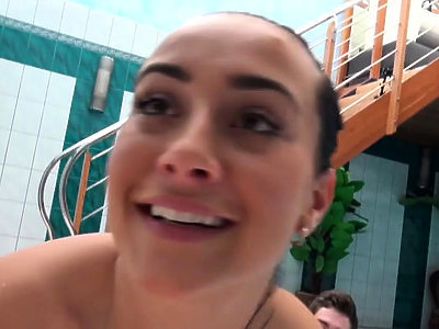 ukryta kamera u nastolatki