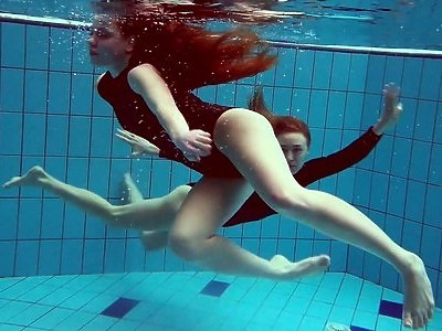 młoda polka eksperymentuje