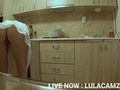 dwie małolatki obciągają tatuśkowi