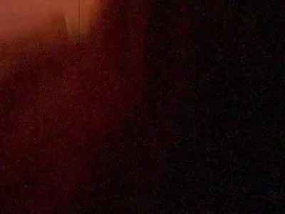 nauczyciel wsadza palce w dziewiczą cipkę