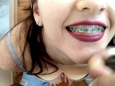 nastolatka napala się na koleżankę na kastingu