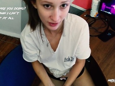 młoda i piękna dziewczyna