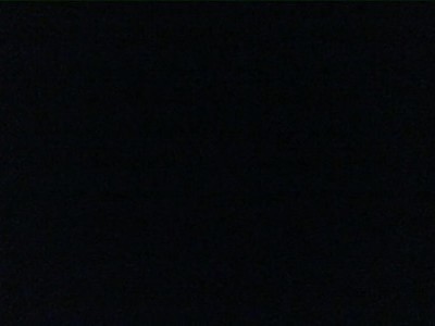 nastka rozbiera się na mieście