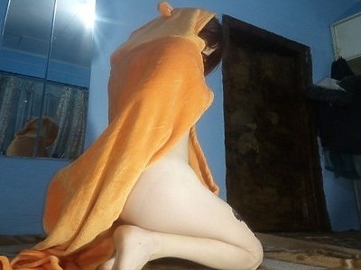 nastolatka wylizała pałeczkę i wskoczyła na nią