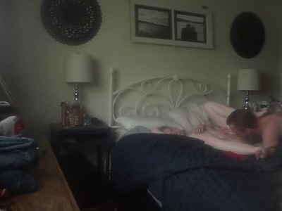 młode nastolatki zabawiają się z sąsiadką