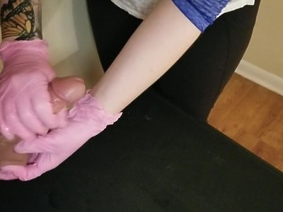 mamcia i córka musiały podzielić się jego penisem