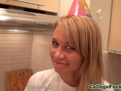 poranny seks z z napaloną siostrą