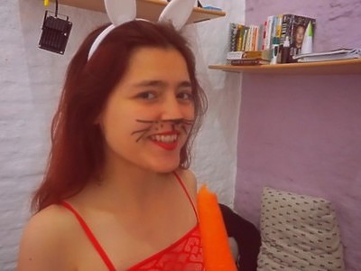 azjatycka uczennica wskakuje na europejczyka