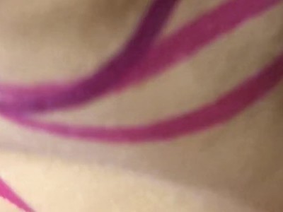 ostra amatorka tryska mleczkiem z cipki