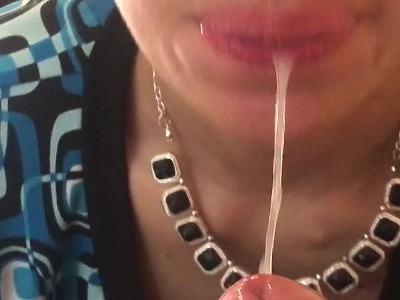 nie jedna nastolatka chciałaby possać taką pałę