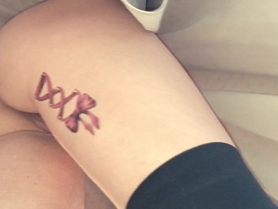 uczennice mają swoje sposoby na orgazm