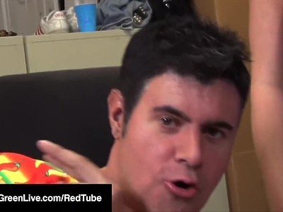 fajne ciało cycatej nastolatki