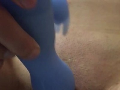 nastolatka bierze kutasa do ryjka