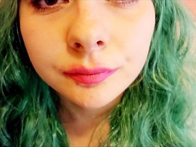 nieznośna dziewica u fotografa