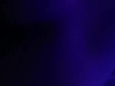 śliczna emo nastolatka ciągnie peniska