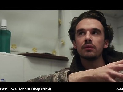 nastolatka ubija mu gałę