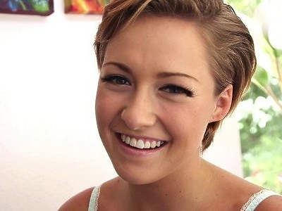 młoda biała laska gotowa na czarną pałę