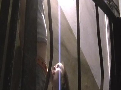 dobra nastolatka uwielbia seks przy kominku