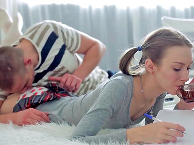 młoda i dziadek jebaka