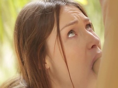 trójkącik z młodą nimfomanką