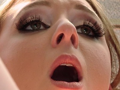 amatorka liże jej cycuszka