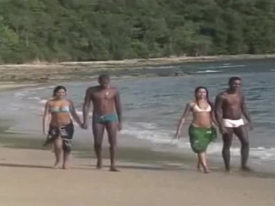 naga i śliczna nastolatka preferuje seks na pieska