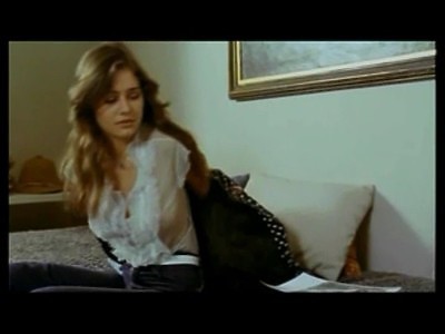 ciasny tyłek młodej brunetki