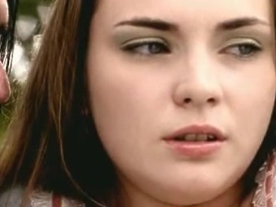 ogarnia młode laleczki