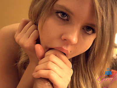 chętna osiemnastka na seks czacie