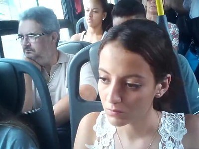 młode lesbijki wspólnie się zabawiają