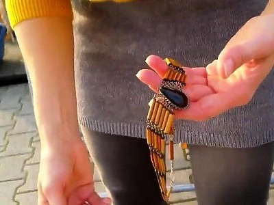 dziewica ma dokładnie wygoloną szparkę