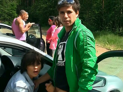 śliczna dziewica masuje cipkę