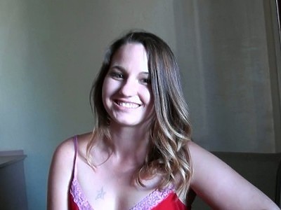 bzykanie rozpalonej amatorki w łazience