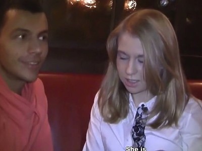 dziewica z owłosioną cipką