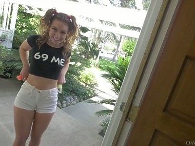 młoda chce rżnięcia