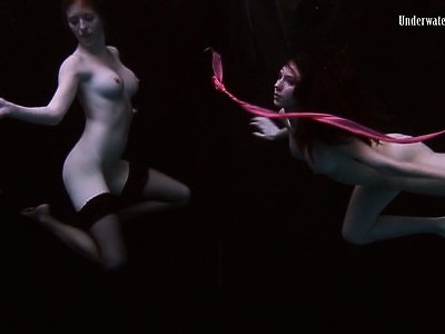 fistowanie i rozciąganie nastoletniej pochwy