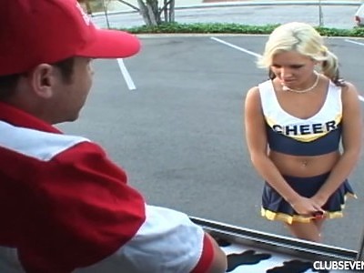 nastolatka i jej gumowa kolekcja