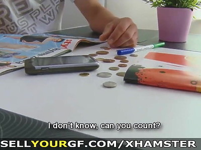 szalony seksik z pulchną i nagą nastolatką