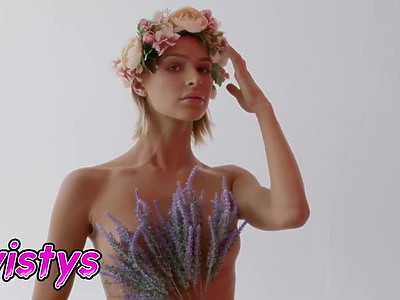 rosyjska amatorka pieprzona od tyłu