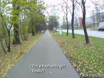 ogromne piersi puszystej nastolatki