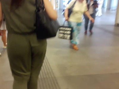 amatorka ładowana w dupę masuje sobie szparkę