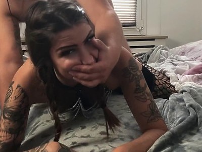 ojczym kocha jej ciasną cipę