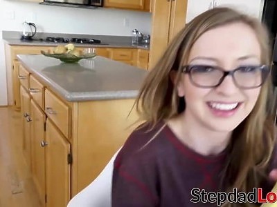 wymasowane seksowne ciałko nastolatki