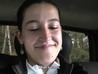 nastolatki i ich zabawy