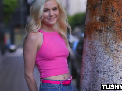 osiemnastka i jej kolekcja wielkich zabawek