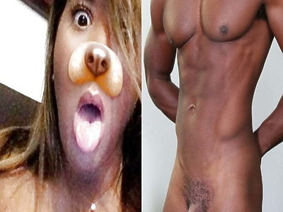 dwie nastolatki liżą jajeczka facetowi