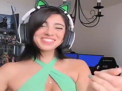 dwie młode nastolatki ujeżdżają mojego konia