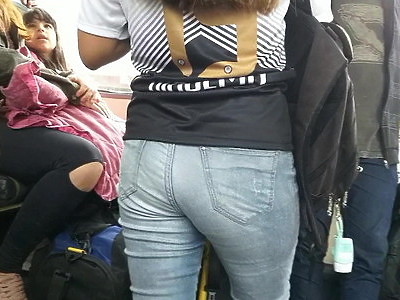 młoda nastolatka z białasem