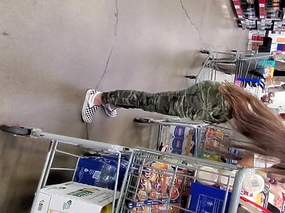 młoda nastolatka ostro dymana na dwa baty