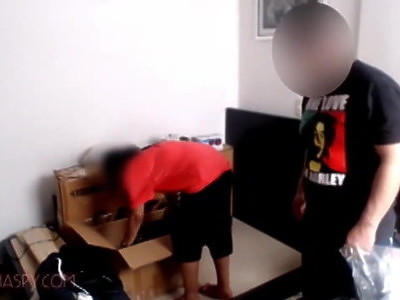 cycata dziewica i jej chłopak zrobili sobie piknik